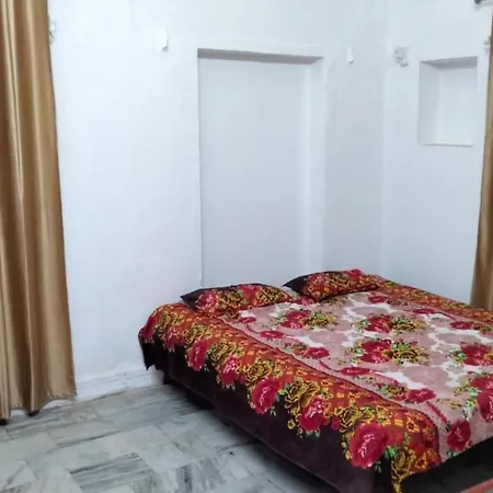 Shri Swami Sheetal Das Aashram Dharmshala Varanasi Exterior photo