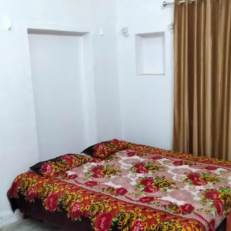 Shri Swami Sheetal Das Aashram Dharmshala Varanasi Exterior photo