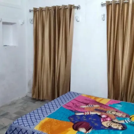 Shri Swami Sheetal Das Aashram Dharmshala Varanasi Exterior photo