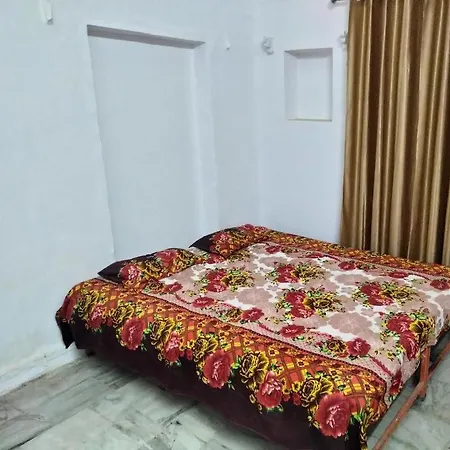Shri Swami Sheetal Das Aashram Dharmshala Varanasi Exterior photo