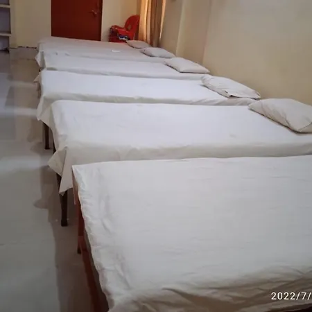 Shri Swami Sheetal Das Aashram Dharmshala Varanasi Exterior photo