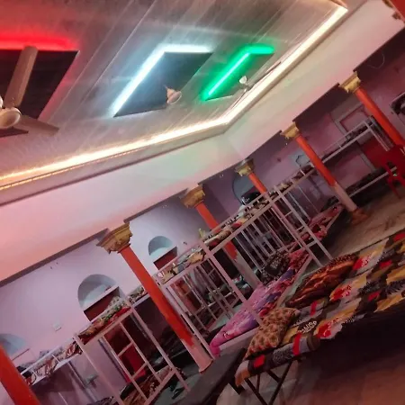 Shri Swami Sheetal Das Aashram Dharmshala Varanasi Exterior photo
