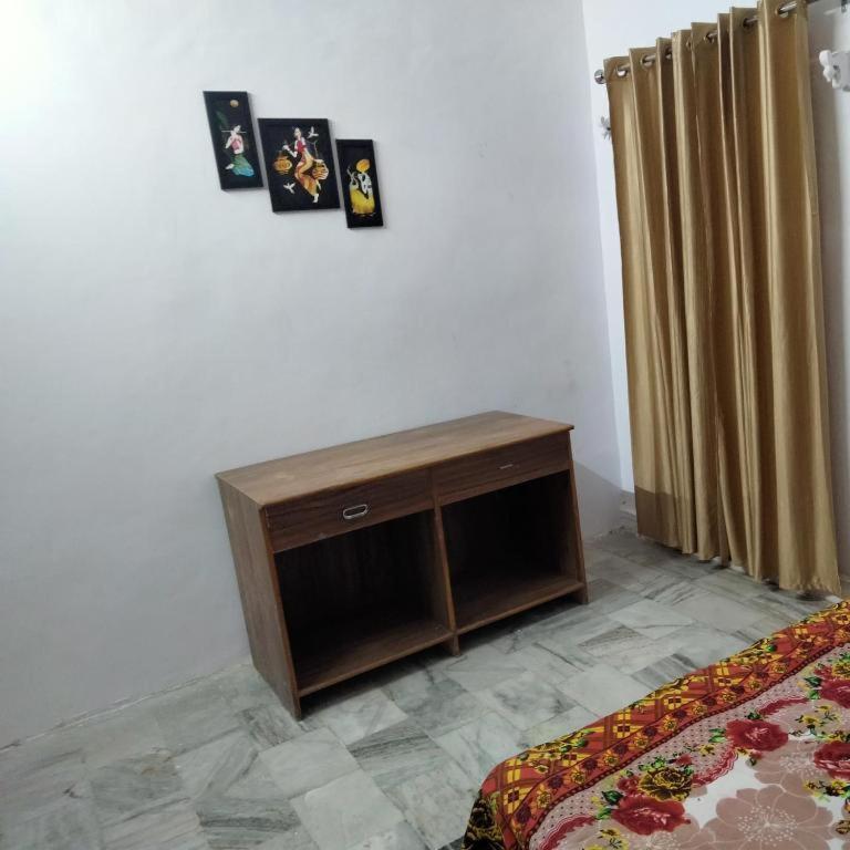 Shri Swami Sheetal Aashram Dharmshala Homestay *