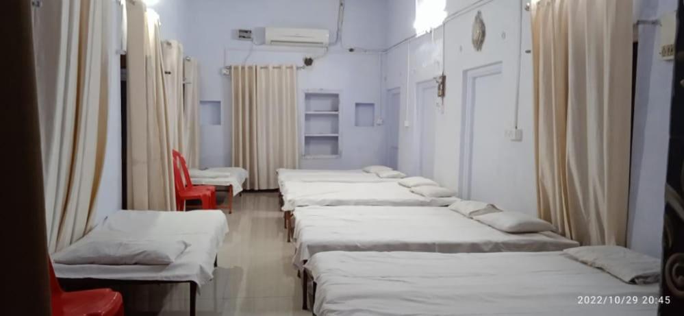 Homestay Shri Swami Sheetal Aashram Dharmshala