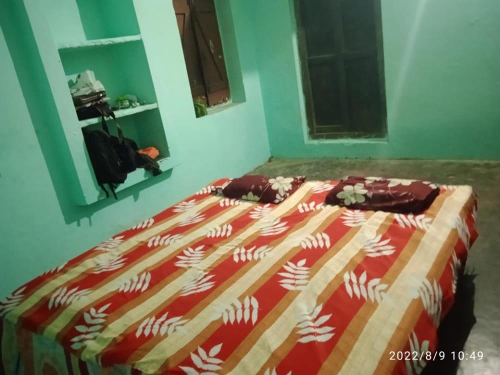 Shri Swami Sheetal Aashram Dharmshala Varanasi